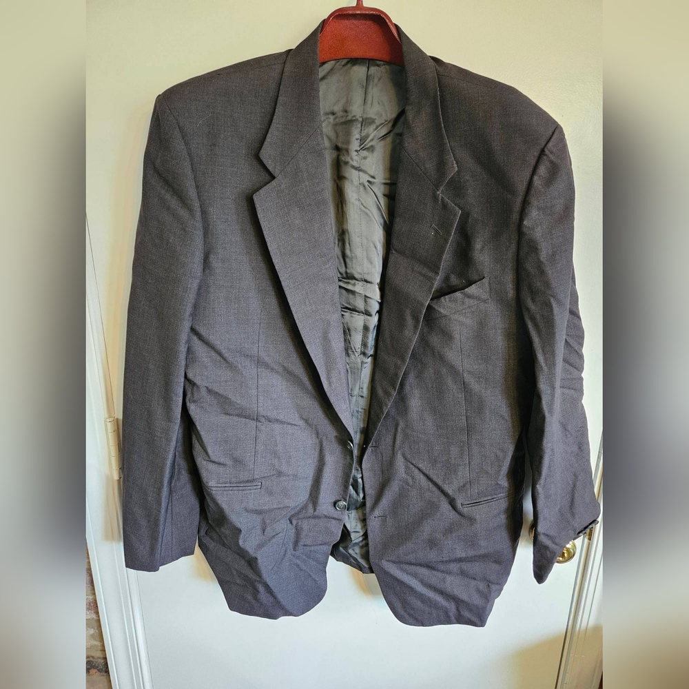 Vintage Valentino men's sport coat sz 44